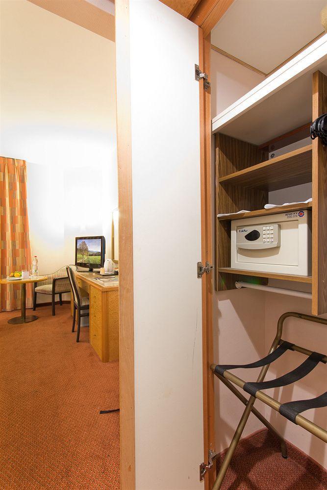 Royal Wing Hotel Jeruzalem Buitenkant foto